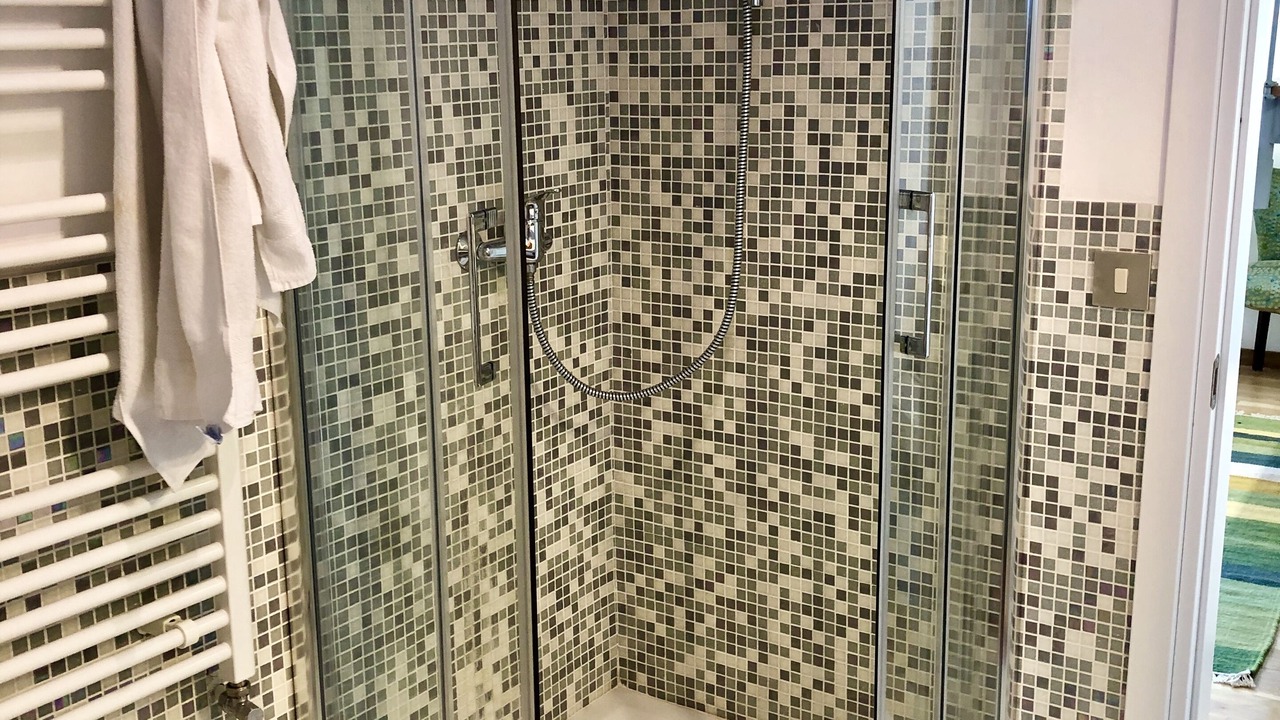 Photo of Bathroom in Casier