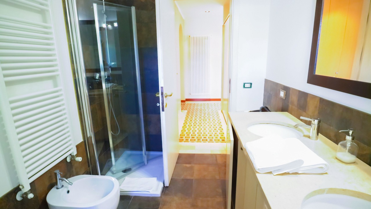 Photo of Bathroom in Casier