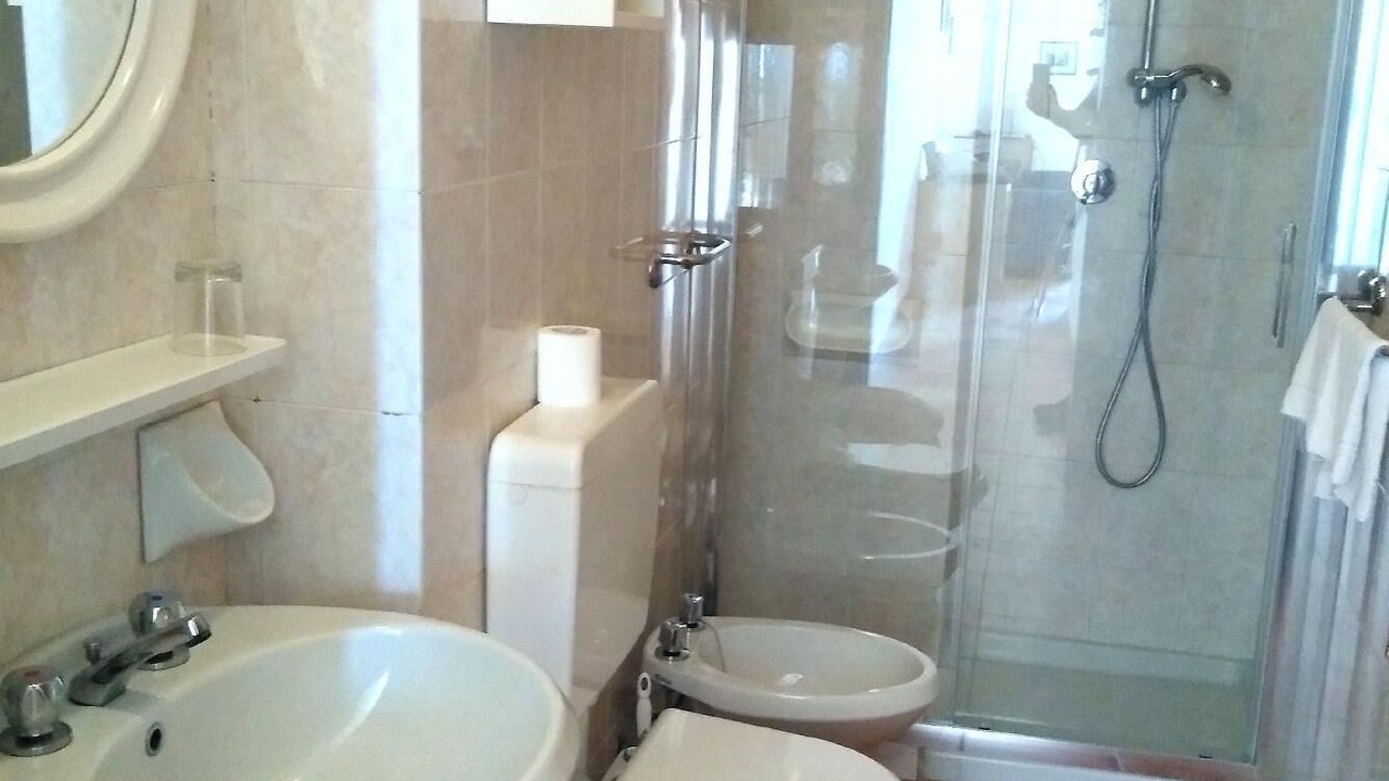 Photo of Bathroom in Malcesine