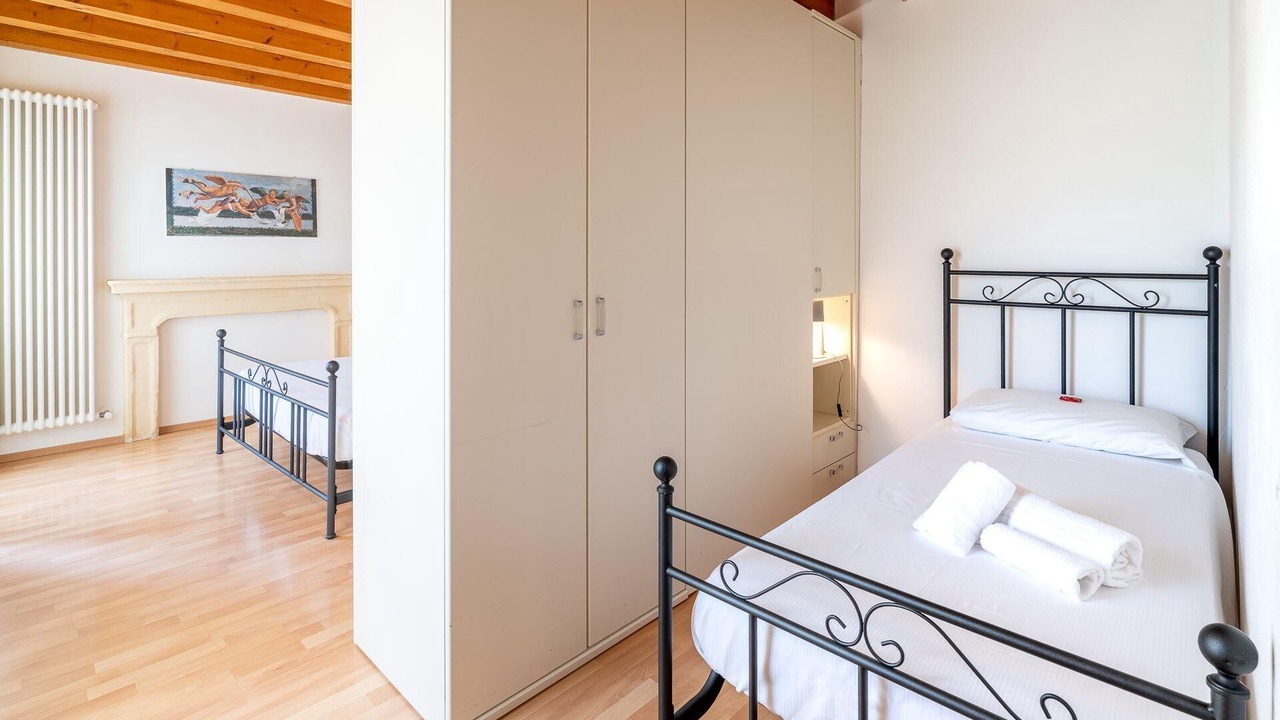 Photo of Bedroom in Valeggio sul Mincio
