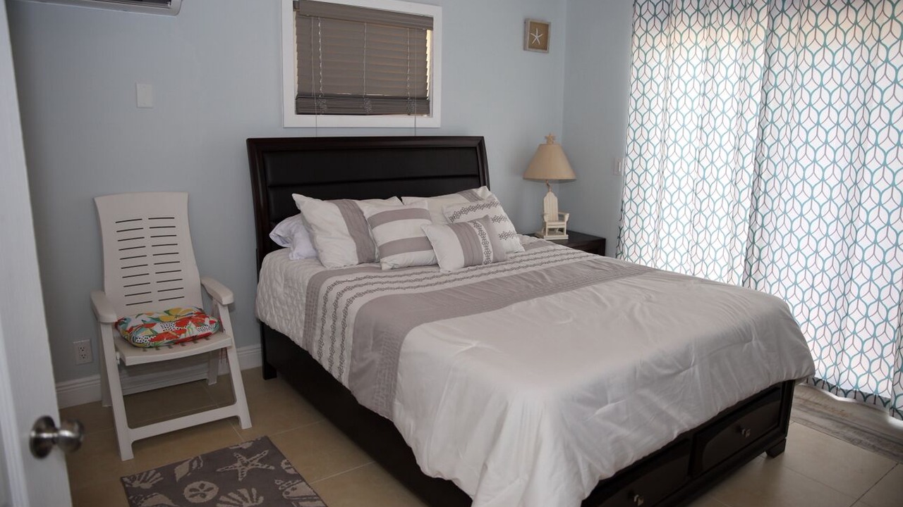 Photo of Bedroom in Pelican Point