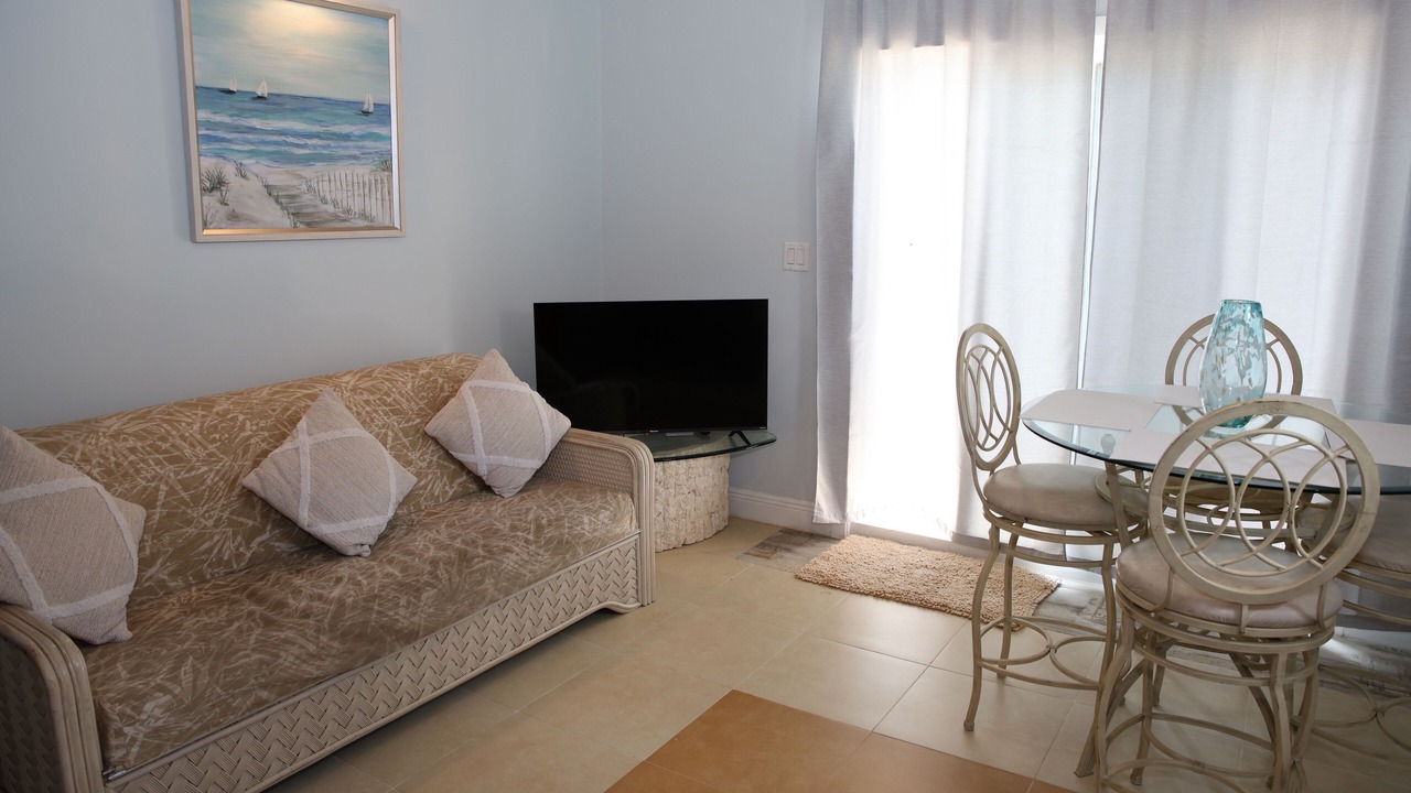 Photo of Livingroom in Pelican Point