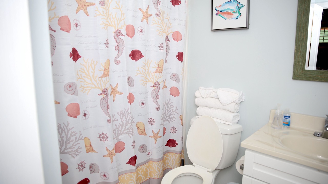 Photo of Bathroom in Pelican Point
