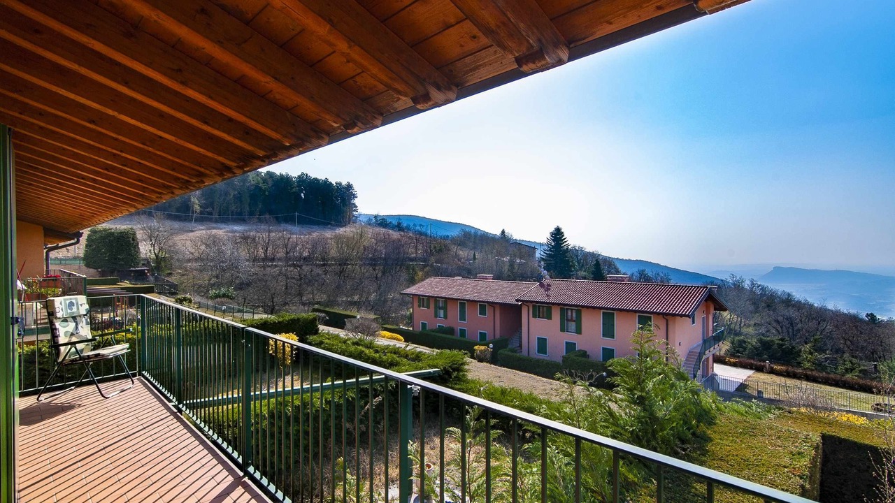 Photo of Patio Balcony in San Zeno di Montagna