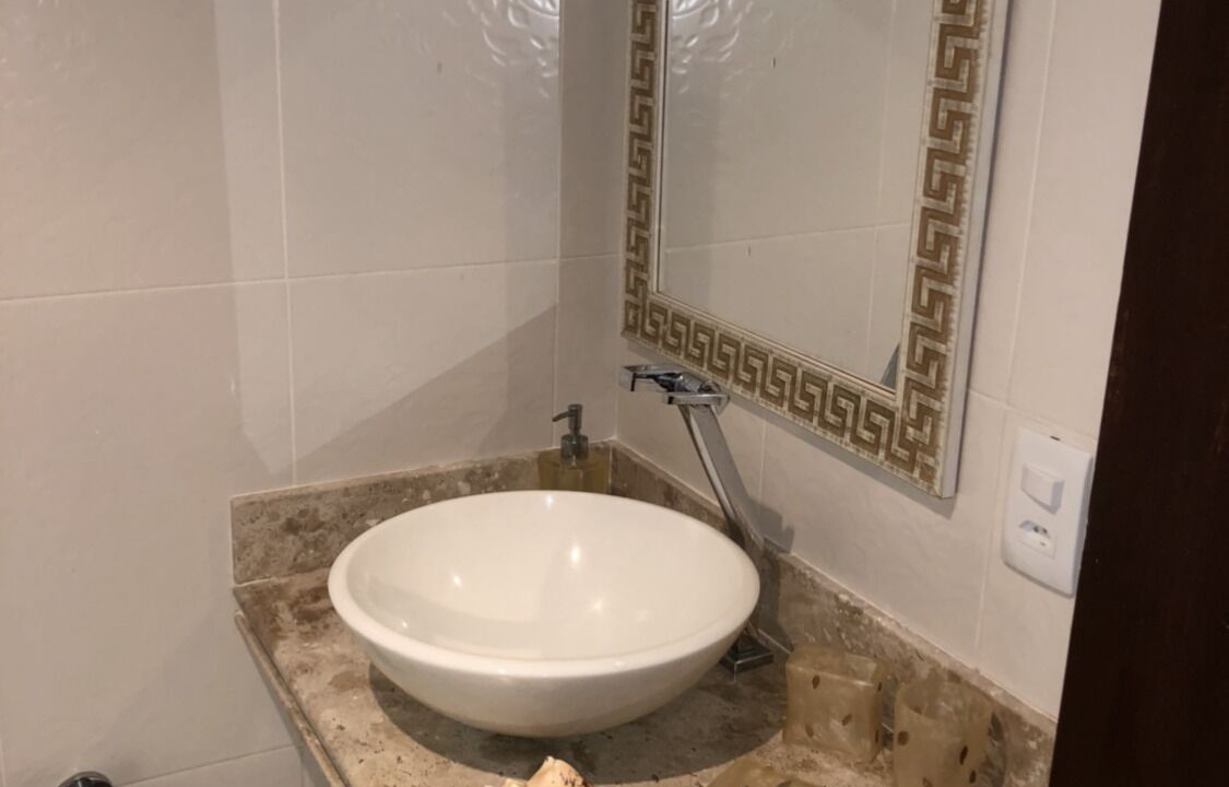 Photo of Bathroom in Frade