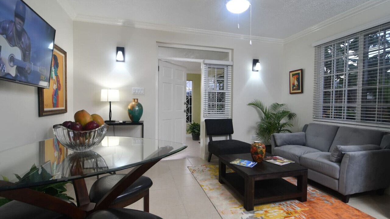 Photo of Others in Molynes Gardens