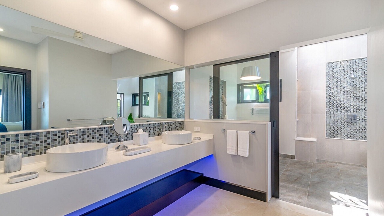 Photo of Bathroom in Mammee Bay