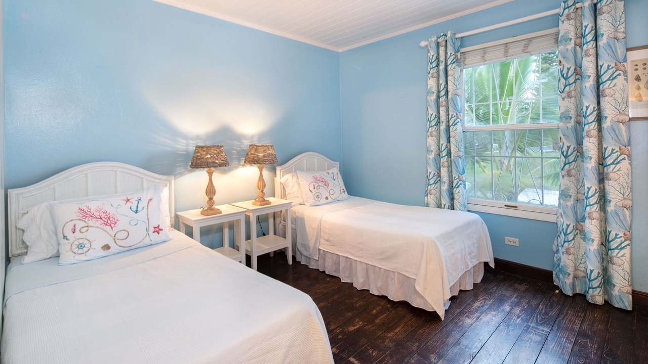 Photo of Bedroom in Nassau