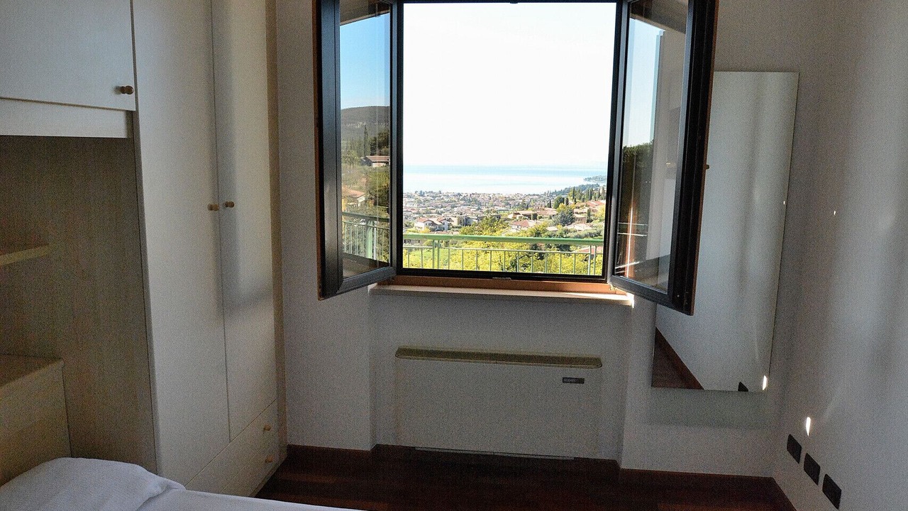 Photo of Bedroom in Costermano