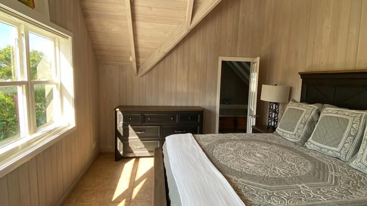 Photo of Bedroom in Hope Town