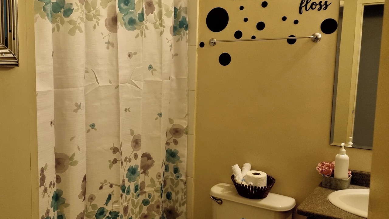 Photo of Bathroom in Spanish Town