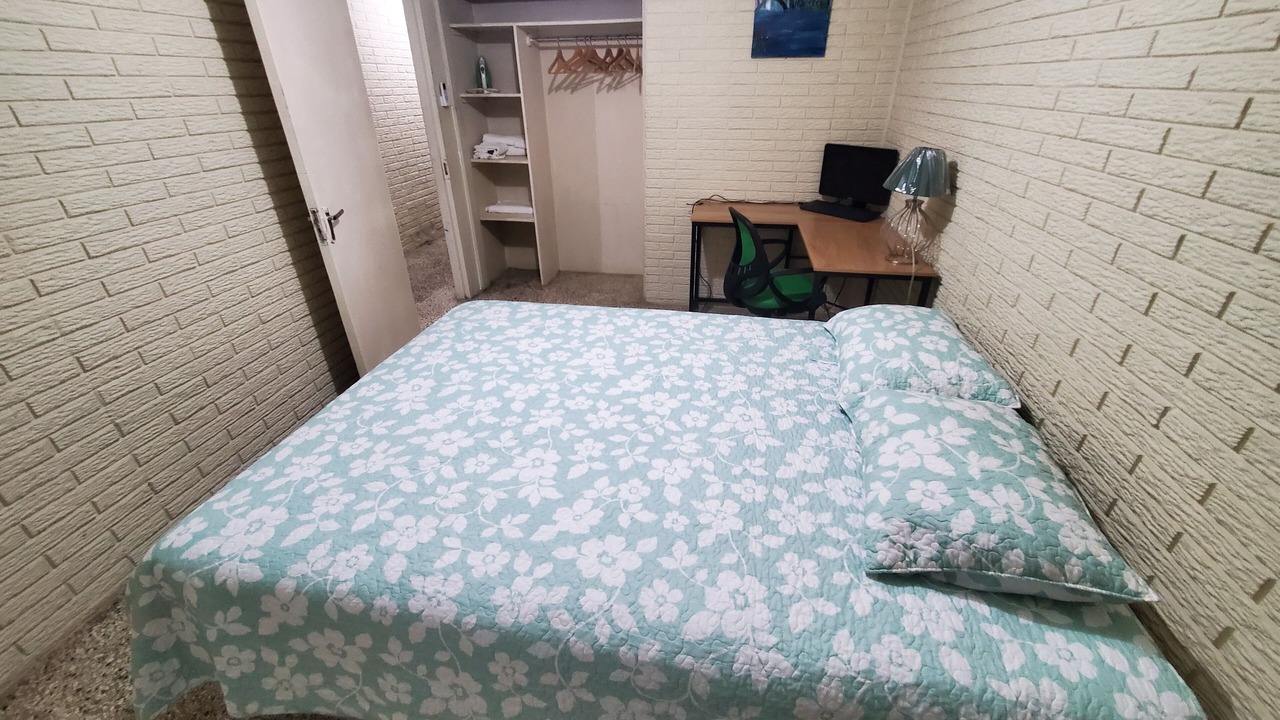 Photo of Bedroom in St.Bran's Burg