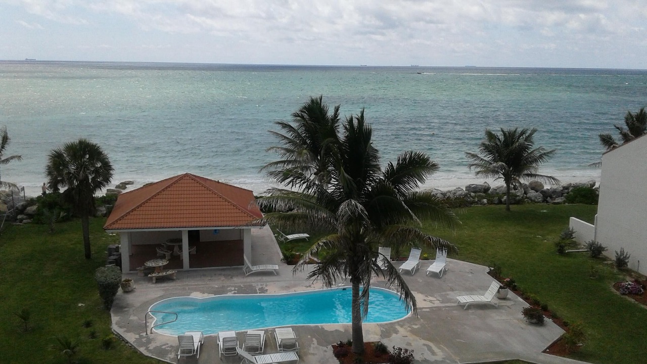 Photo of Patio Balcony in Williams Town