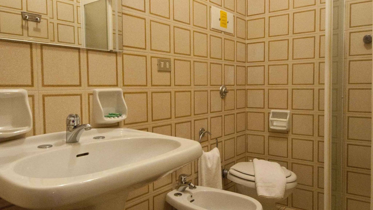 Photo of Bathroom in Frader