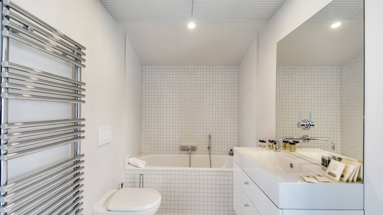 Photo of Bathroom in Quartier du Petit-Montrouge