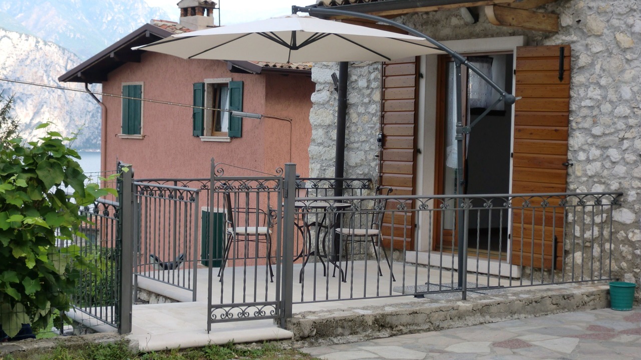 Photo of Patio Balcony in Assenza