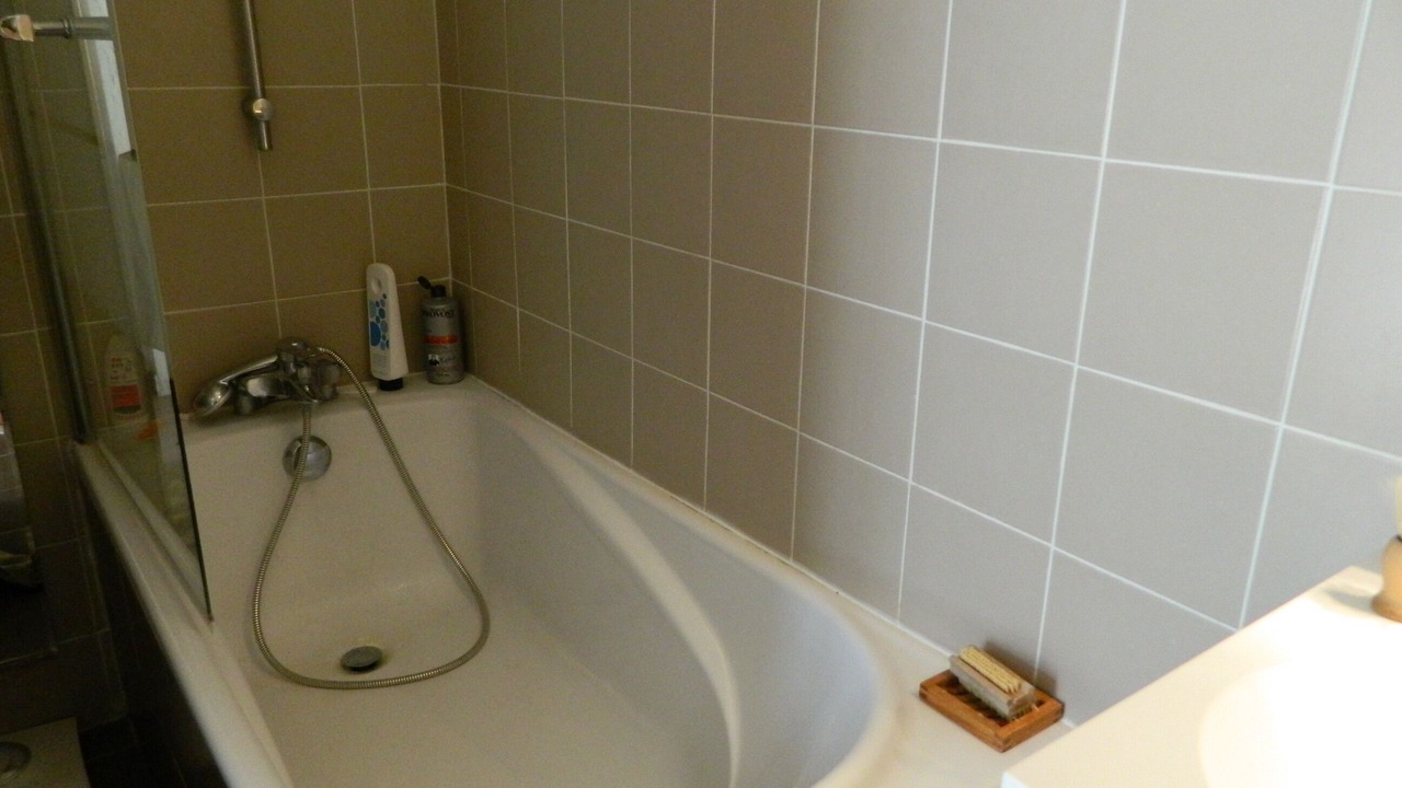 Photo of Bathroom in 14th Arrondissement