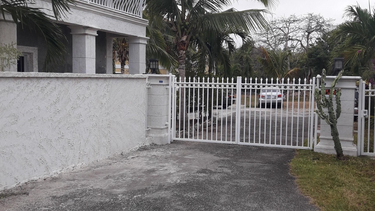Photo of Others in Nassau