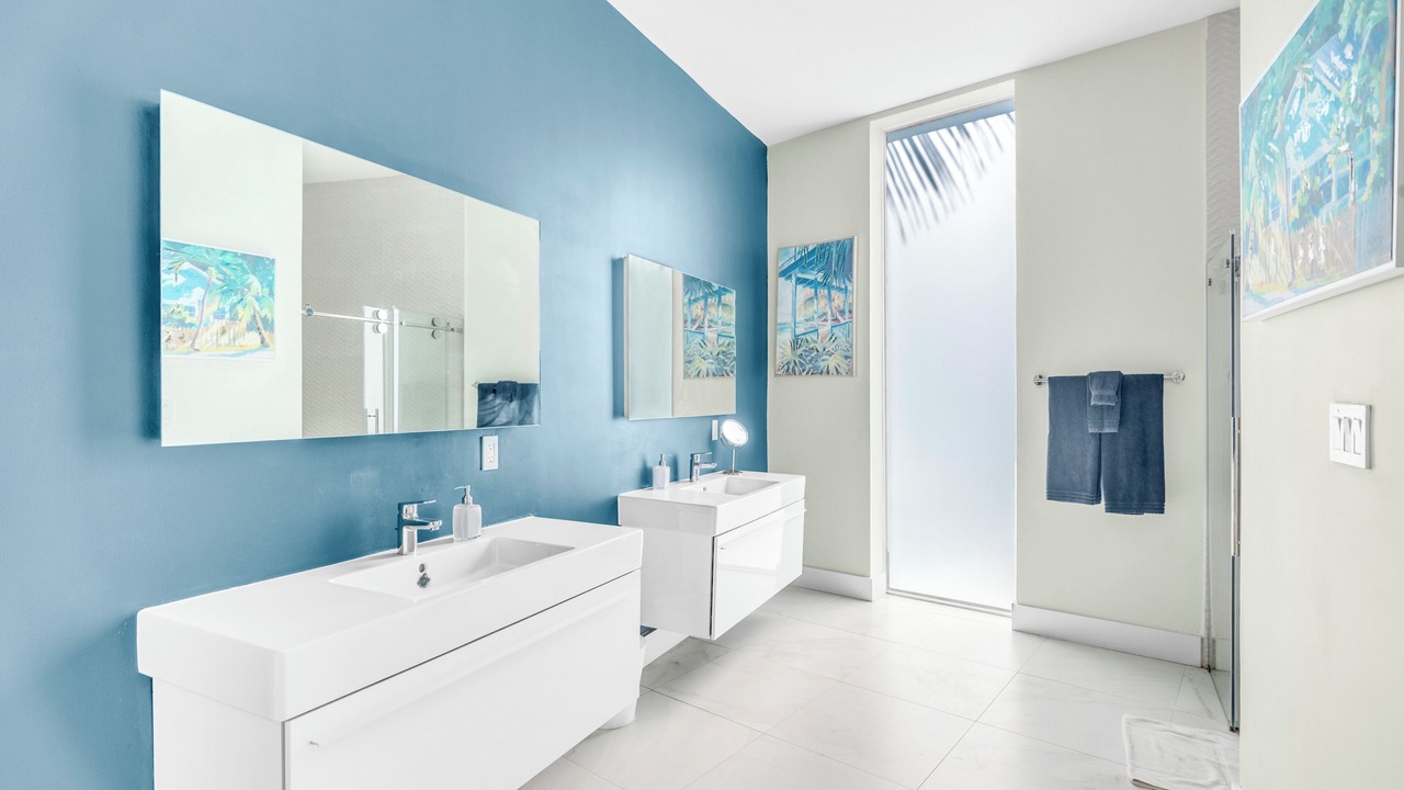 Photo of Bathroom in Jimmy Hill
