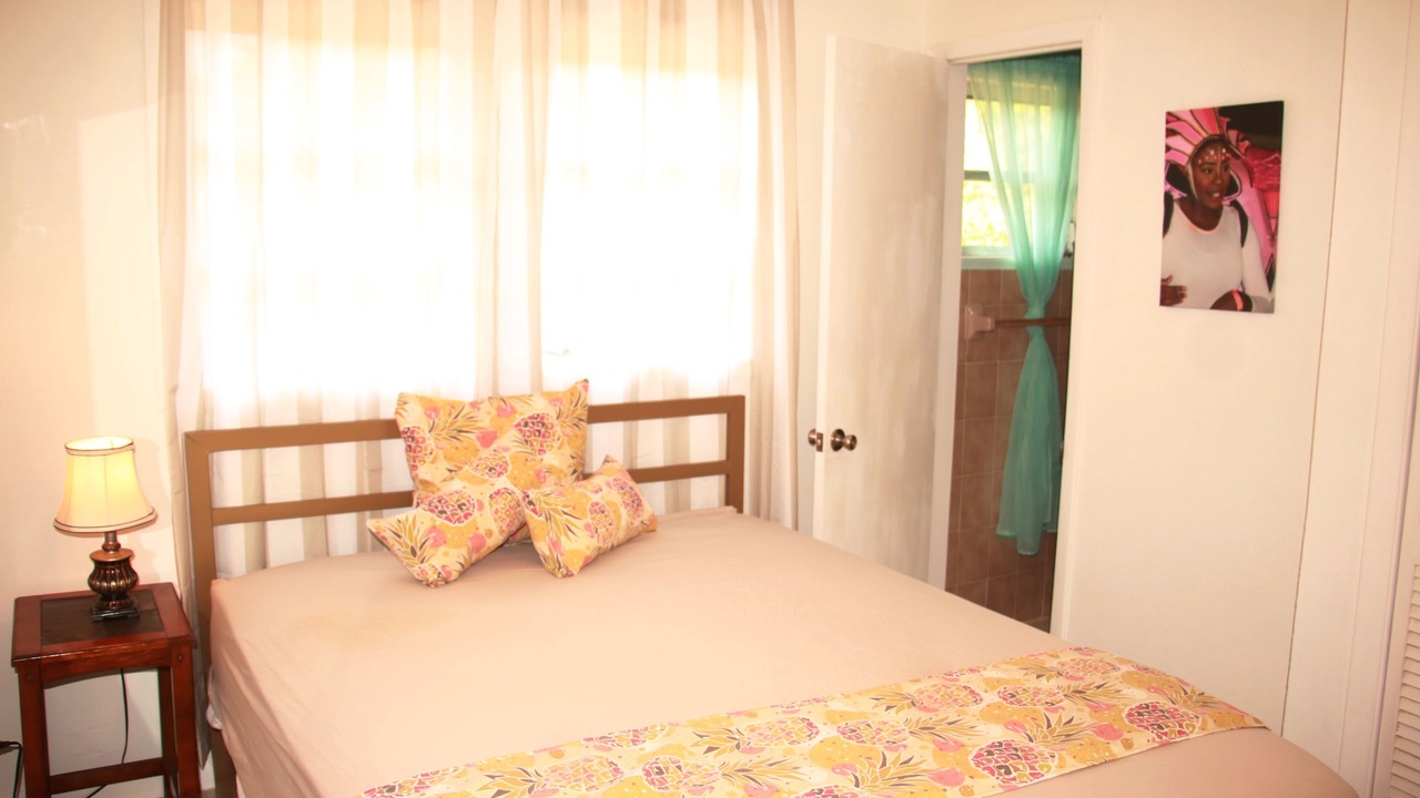 Photo of Bedroom in Governor's Harbour