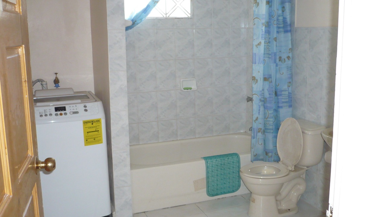 Photo of Bathroom in Discovery Bay