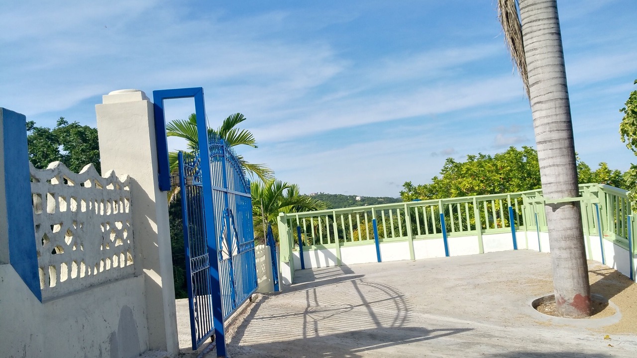 Photo of Others in Discovery Bay