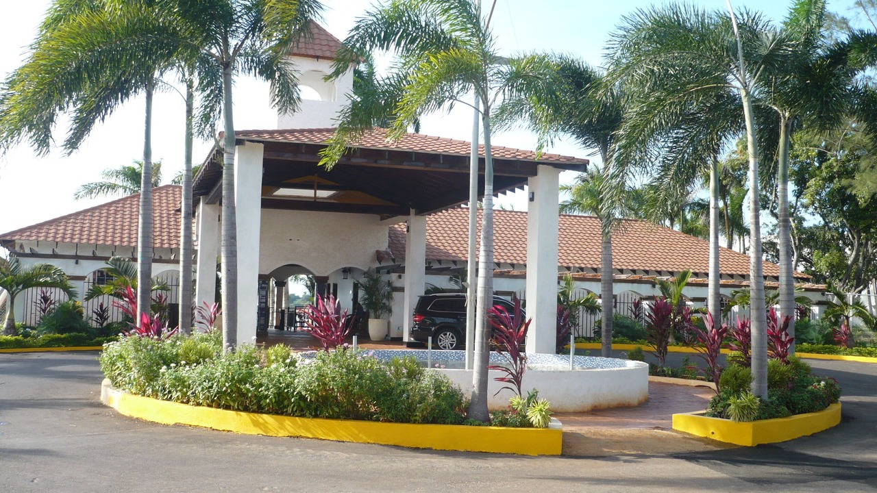 Photo of Others in Discovery Bay