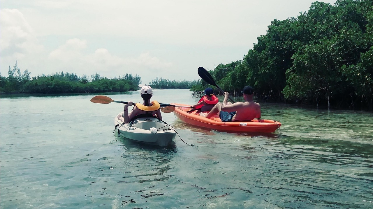 Photo of Others in Sweetings Cay
