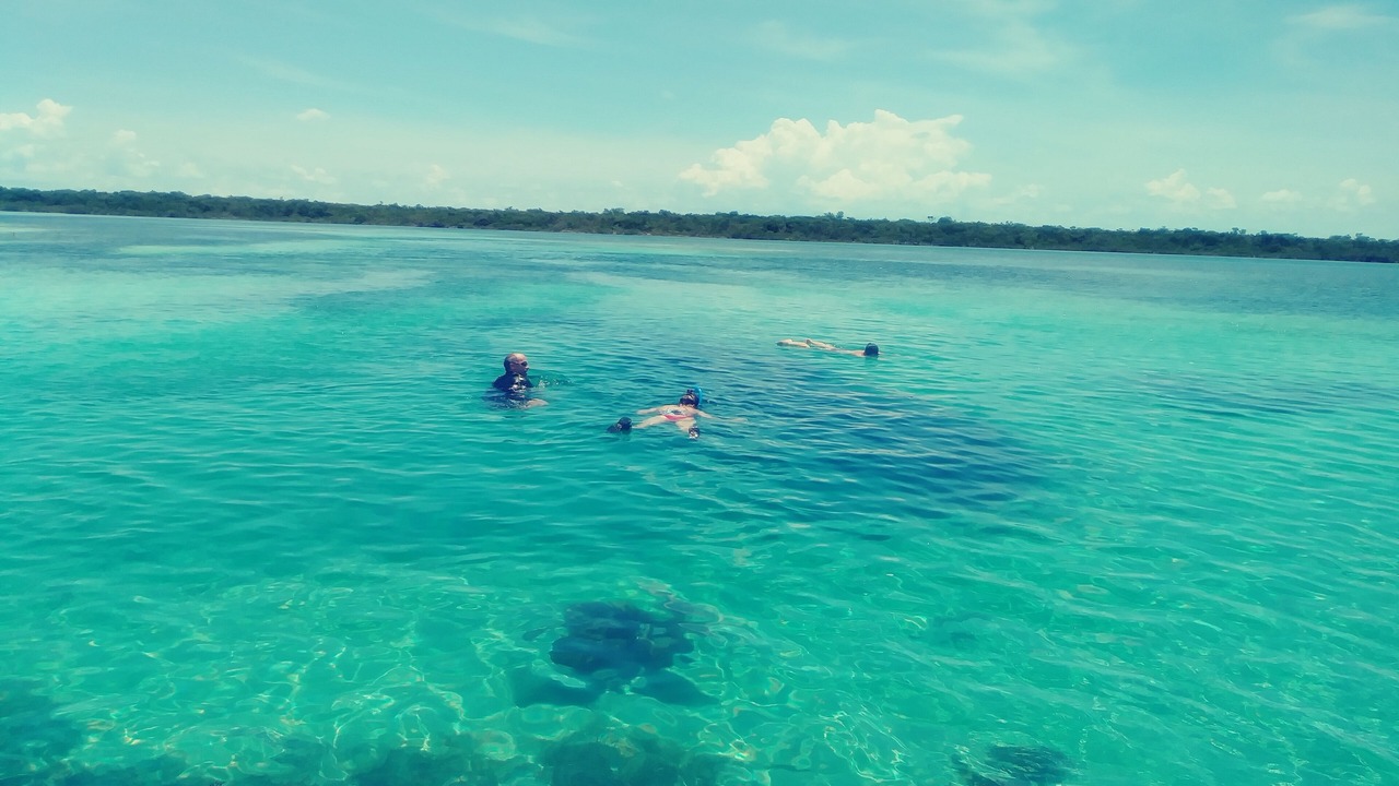 Photo of Others in Sweetings Cay