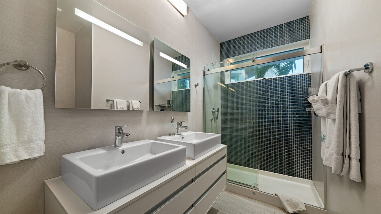Photo of Bathroom in Jimmy Hill