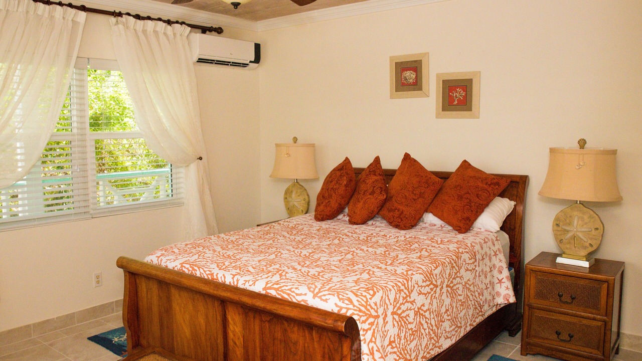 Photo of Bedroom in Great Exuma