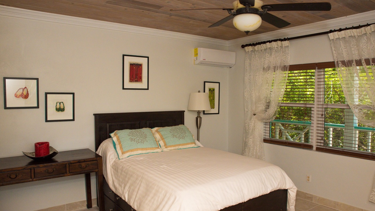 Photo of Bedroom in Great Exuma