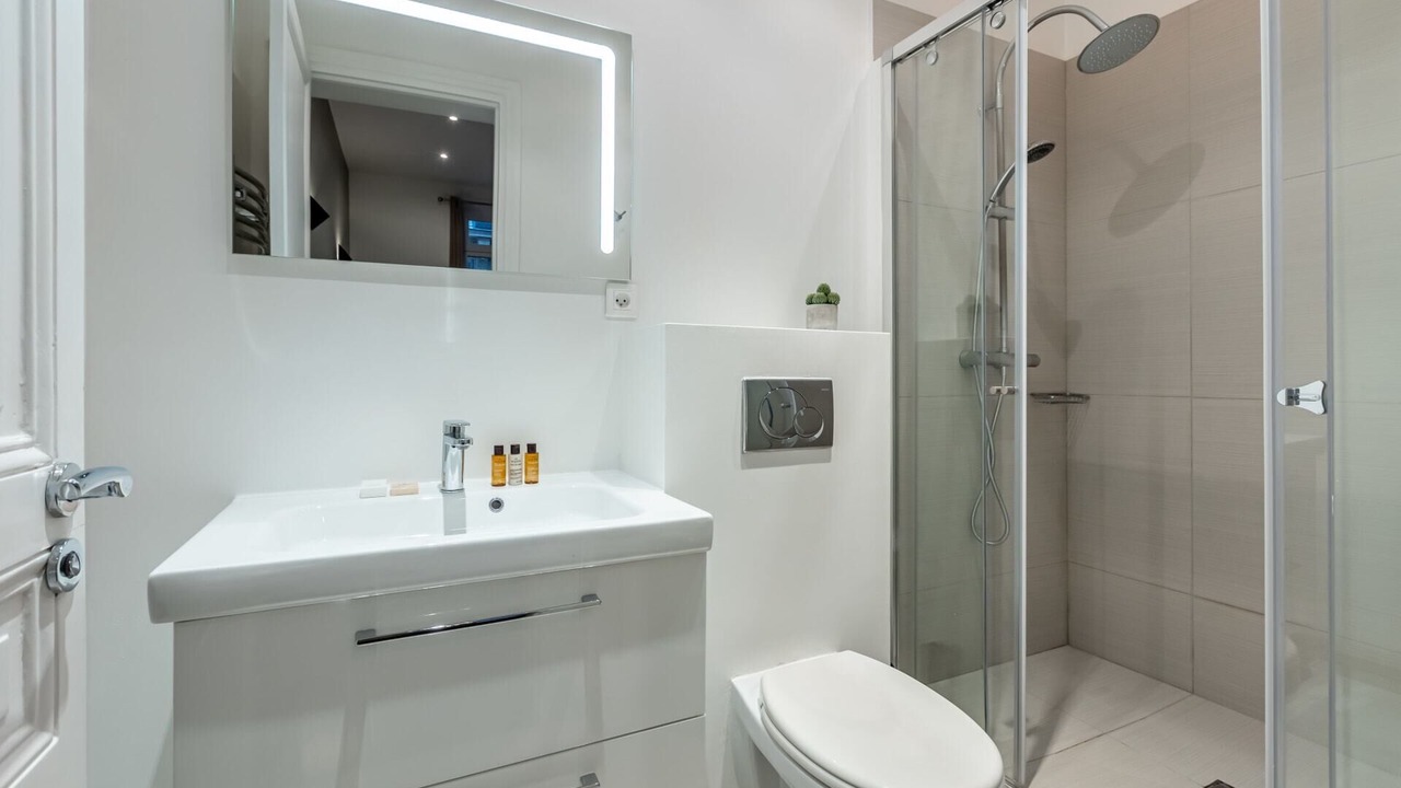 Photo of Bathroom in Champs-Elysees