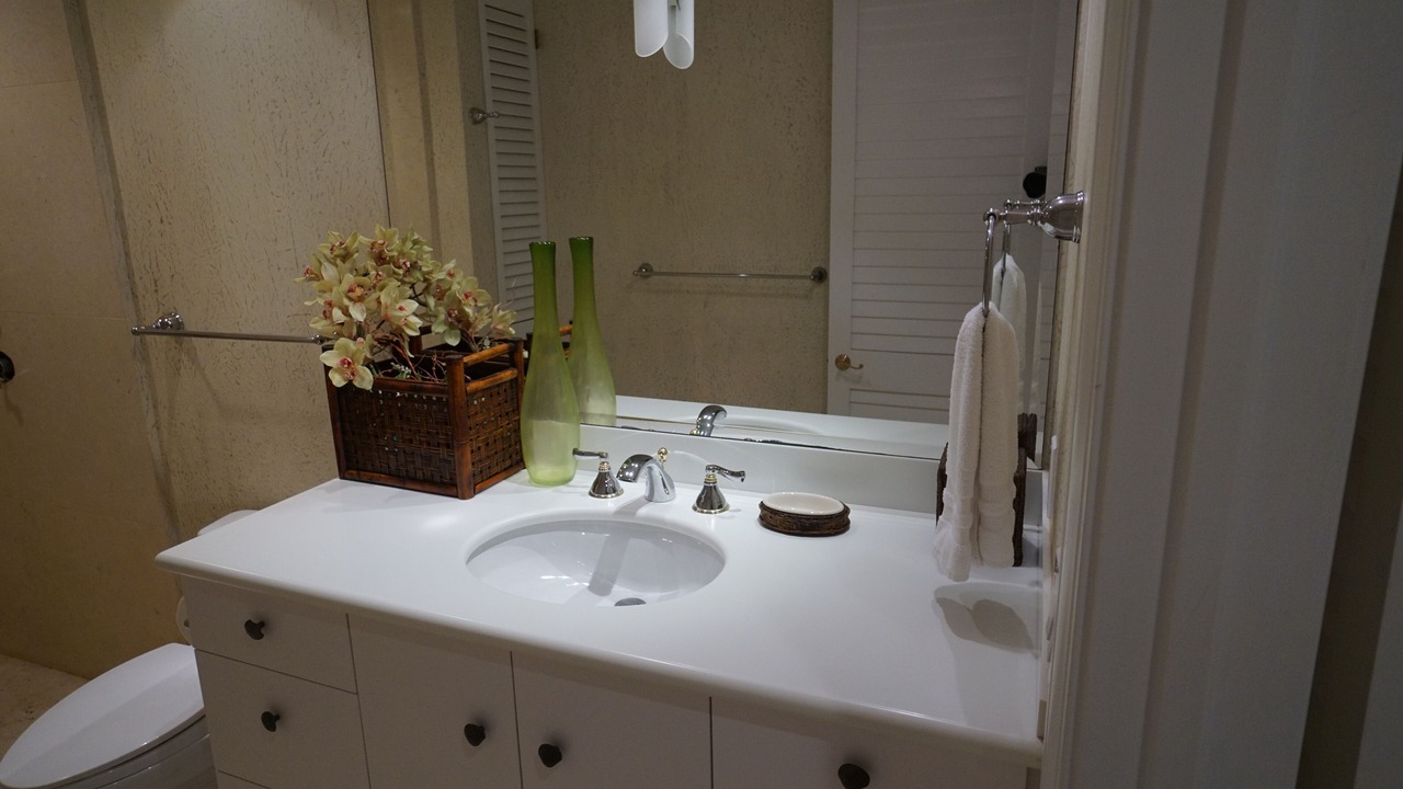 Photo of Bathroom in Treasure Cay