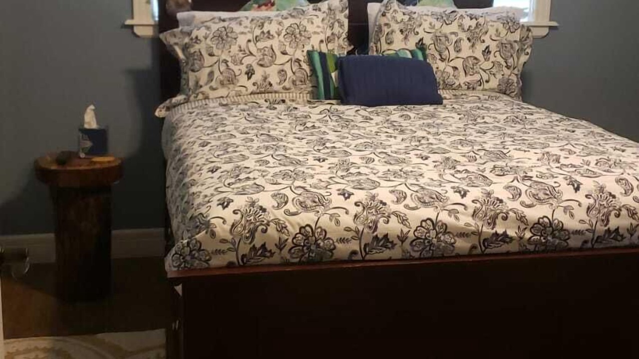 Photo of Bedroom in Staniard Creek