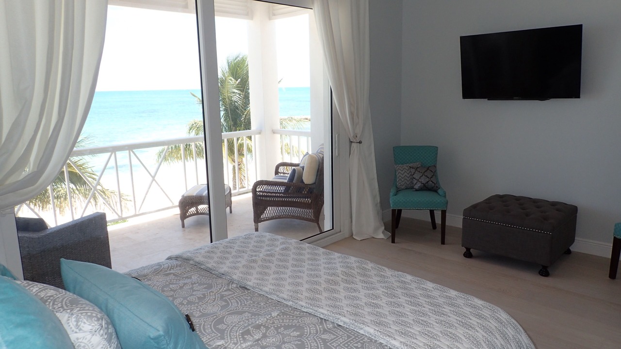 Photo of Bedroom in Palm Cay