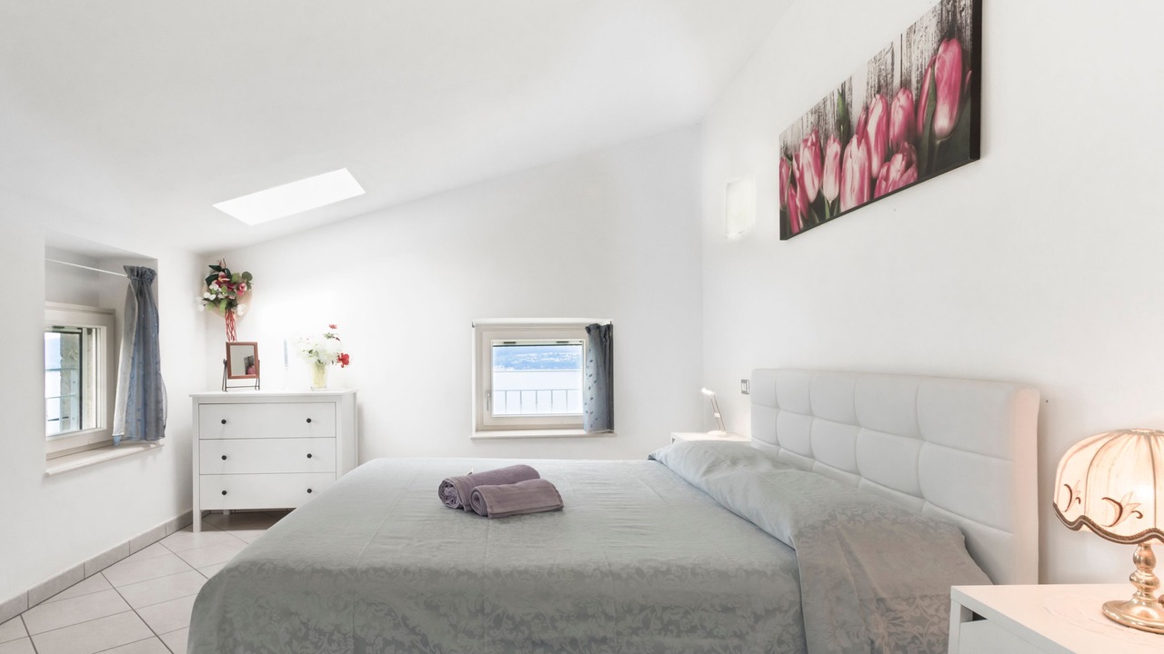 Photo of Bedroom in Albisano