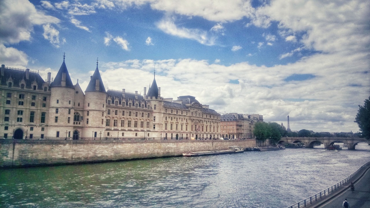 Photo of Others in Quartier de Rochechouart