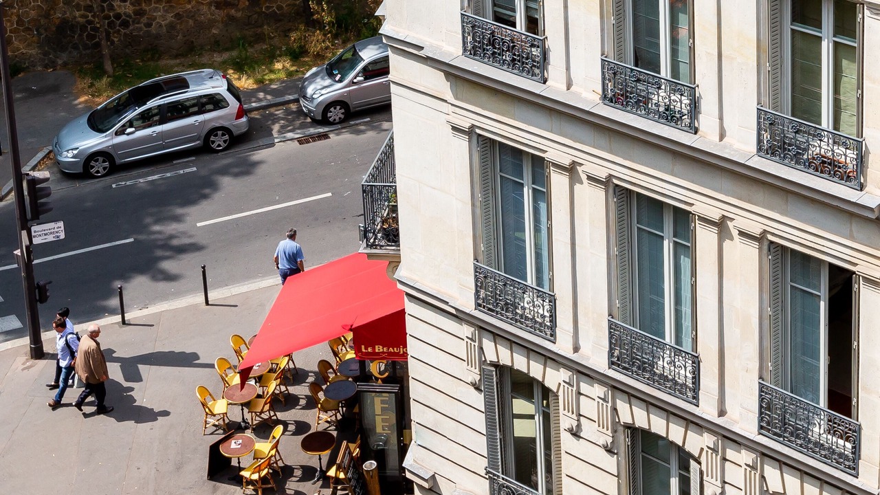 Photo of Outdoor in Auteuil