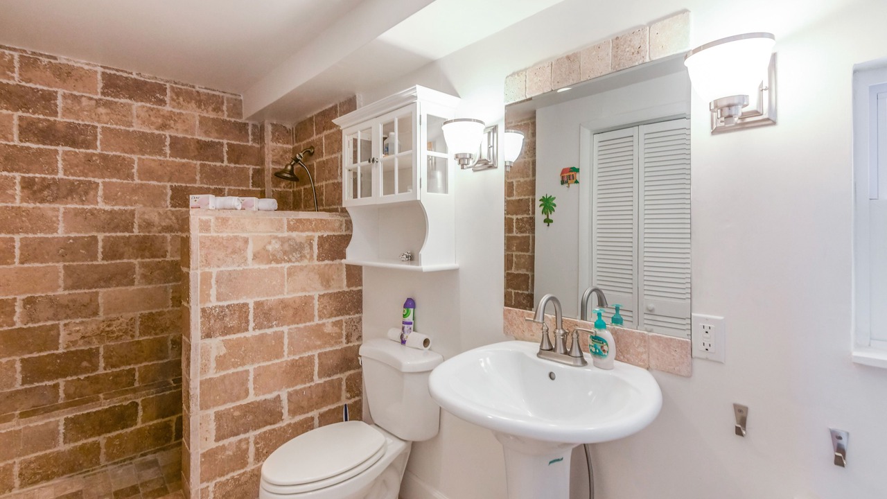 Photo of Bathroom in George Town