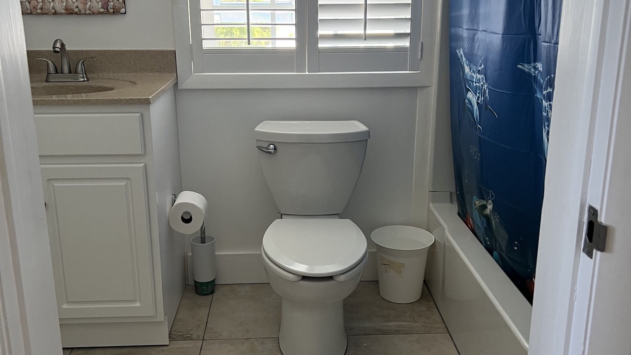 Photo of Bathroom in Spanish Wells