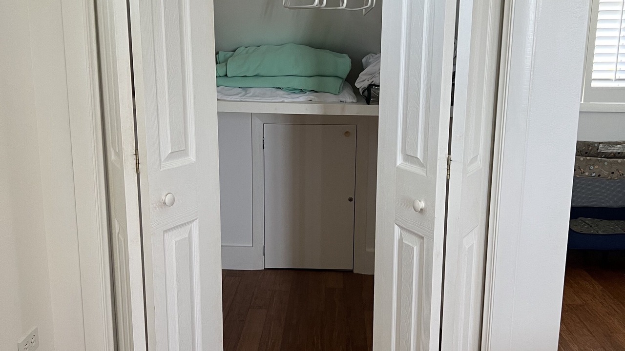 Photo of Bedroom in Spanish Wells