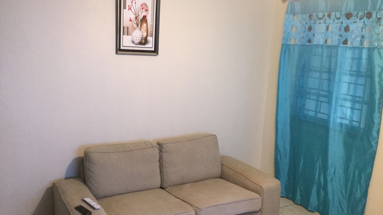 Photo of Livingroom in Molynes Gardens