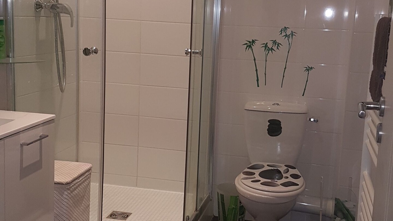 Photo of Bathroom in Fontenay-aux-Roses