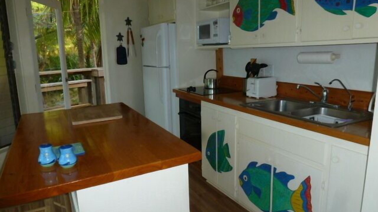 Photo of Kitchen in Green Turtle Cay