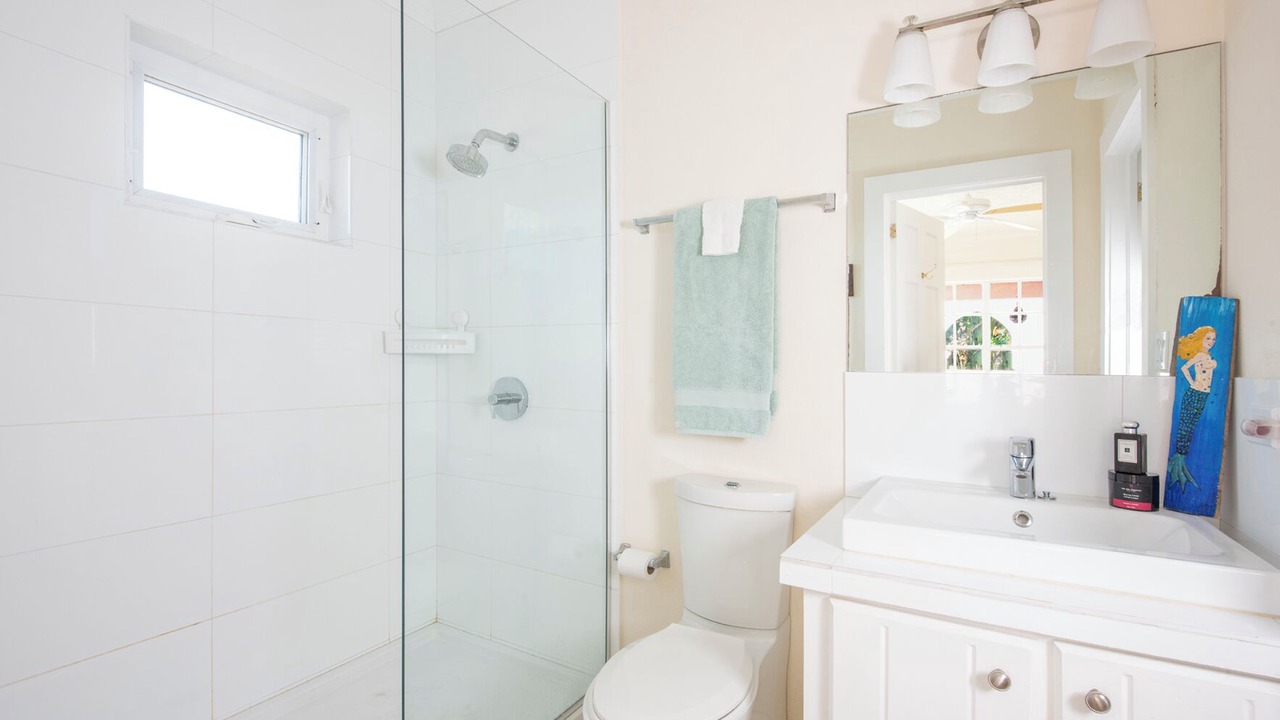 Photo of Bathroom in Governor's Harbour
