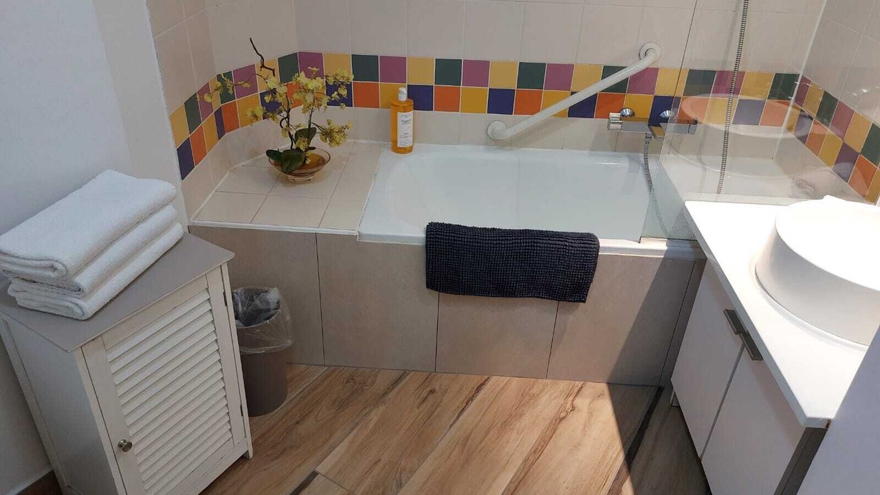 Photo of Bathroom in Serris