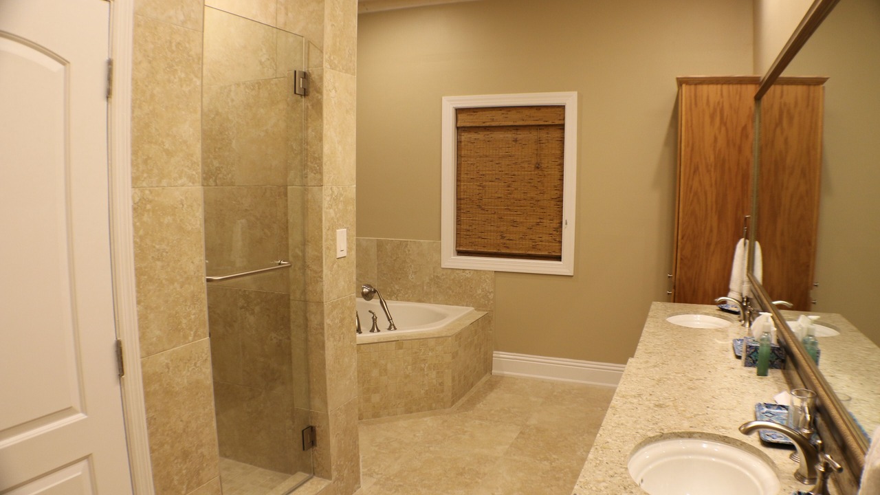 Photo of Bathroom in Forbes Hill