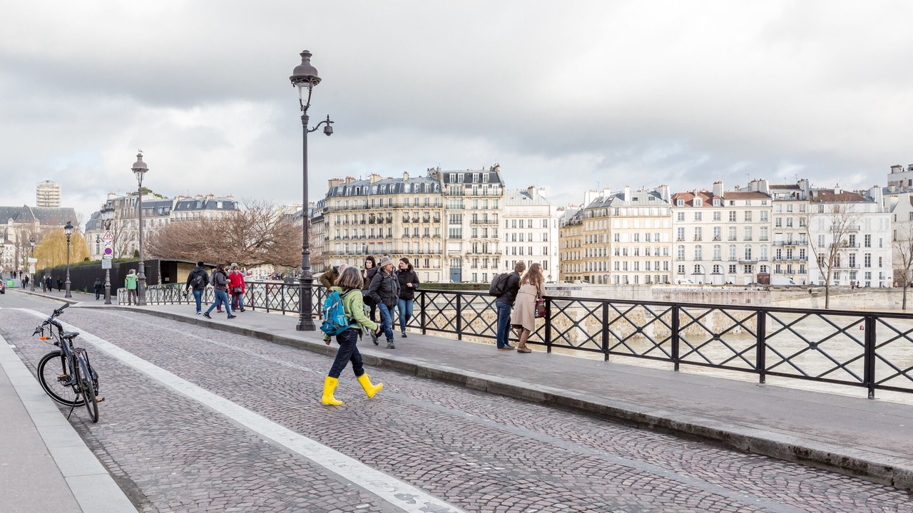 Photo of Others in Notre Dame
