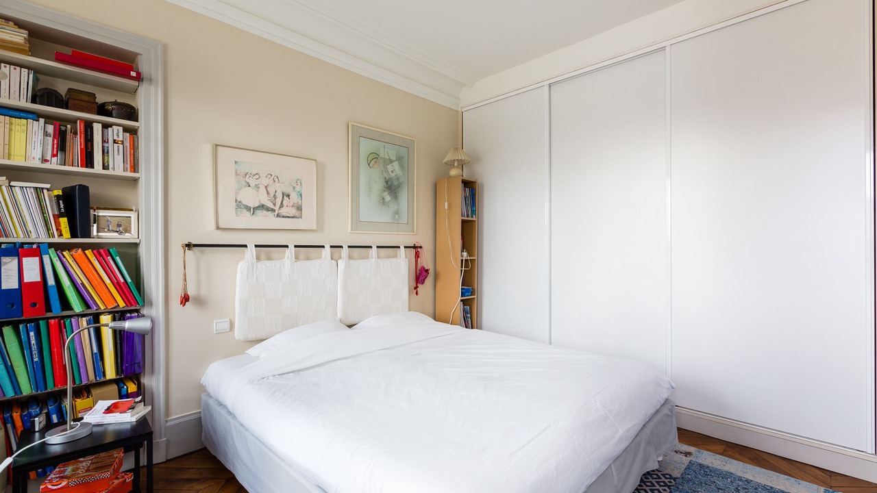Photo of Bedroom in Notre Dame